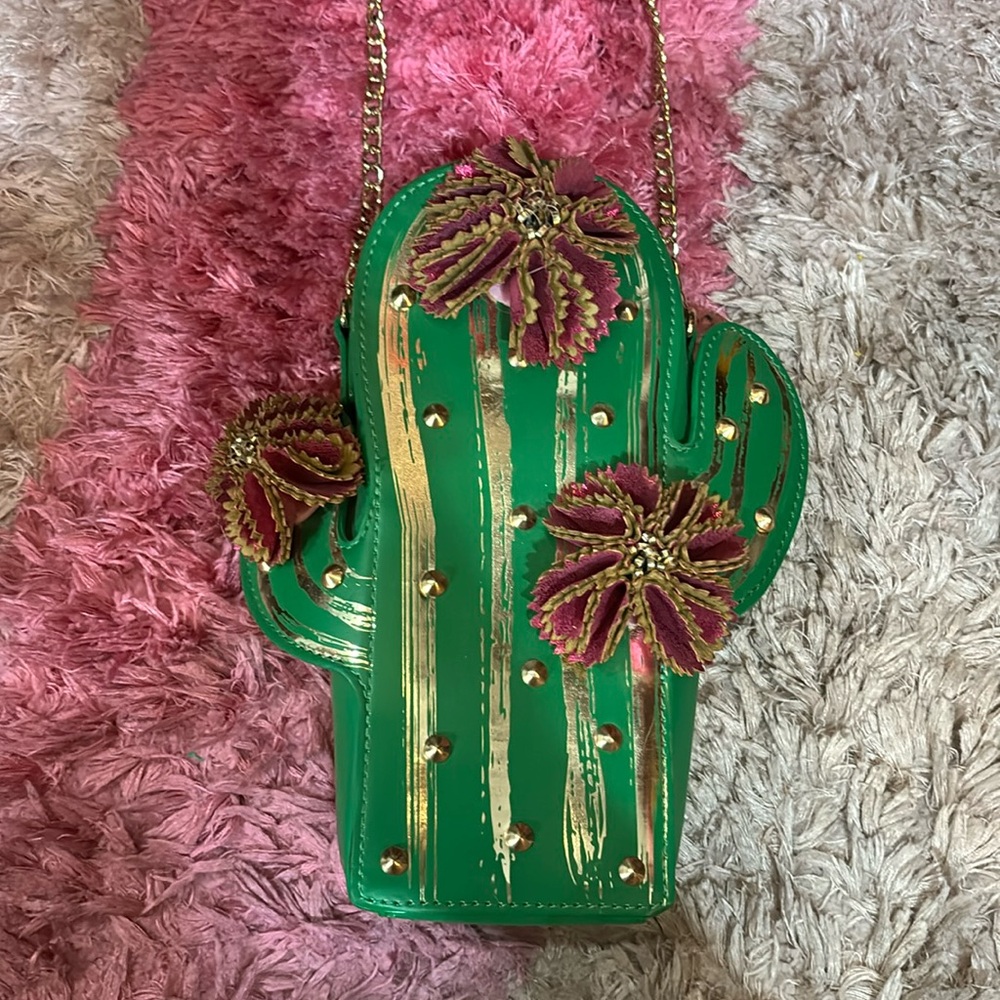 Betsey Johnson cactus crossbody bag